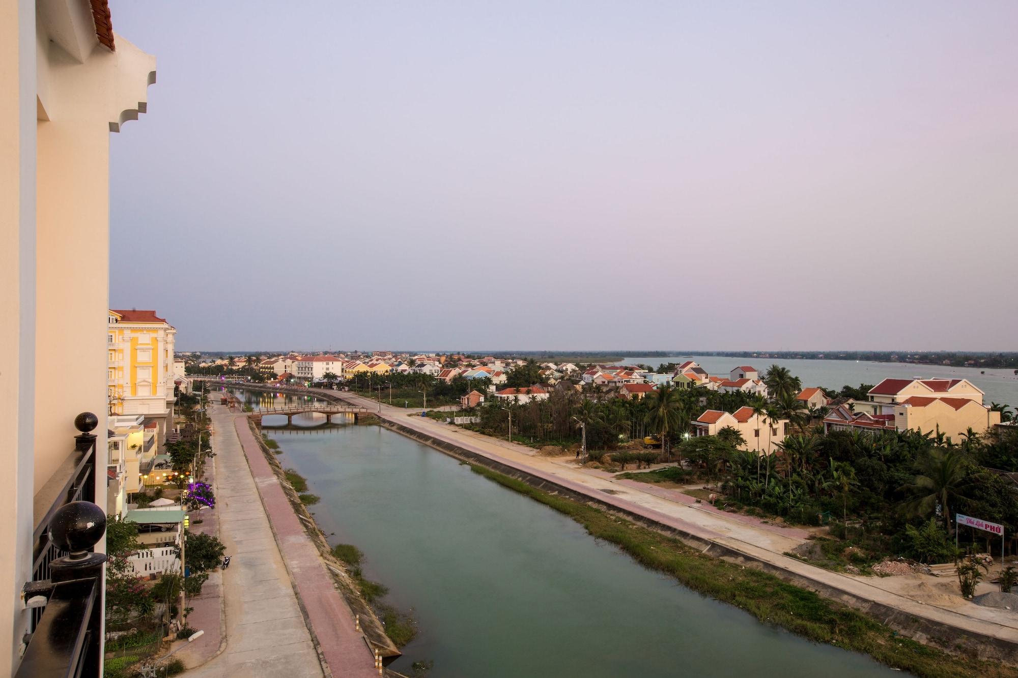 River Suites Hoi An Exterior foto