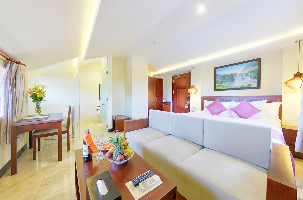 River Suites Hoi An Exterior foto